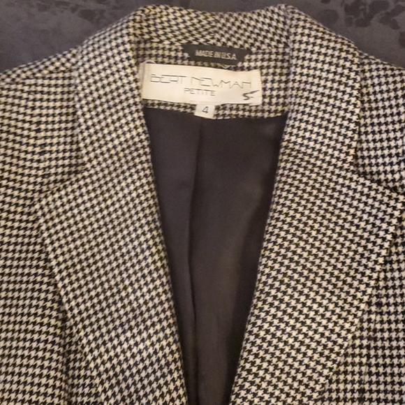 Beautiful Vintage Bert Newman Petite Coat - Picture 2 of 8